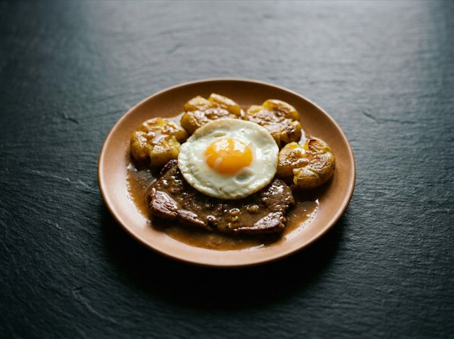 Café-style steak